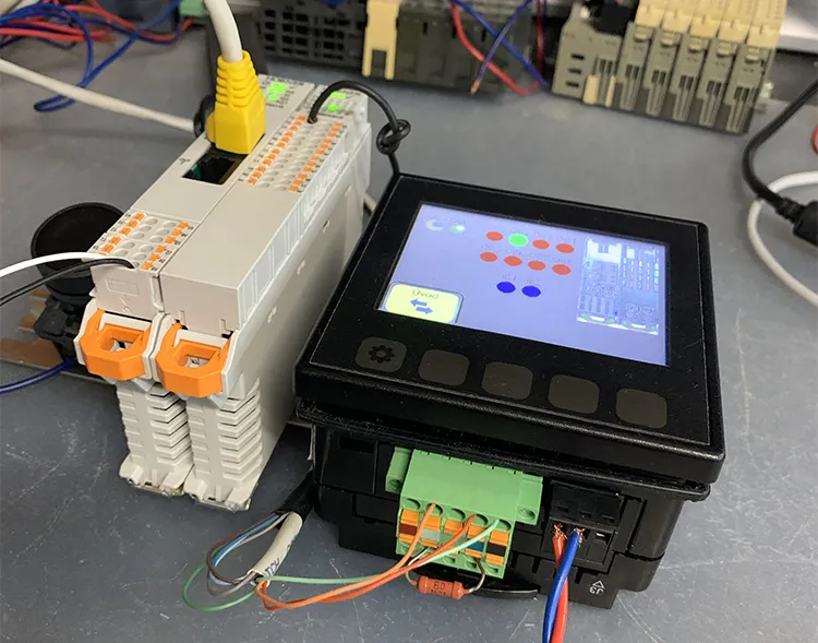 Recenze periferií Horner - zapojení