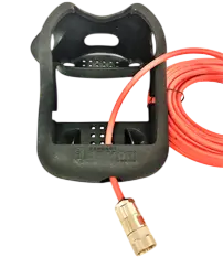 Krok 2: Pass the connector through the cover