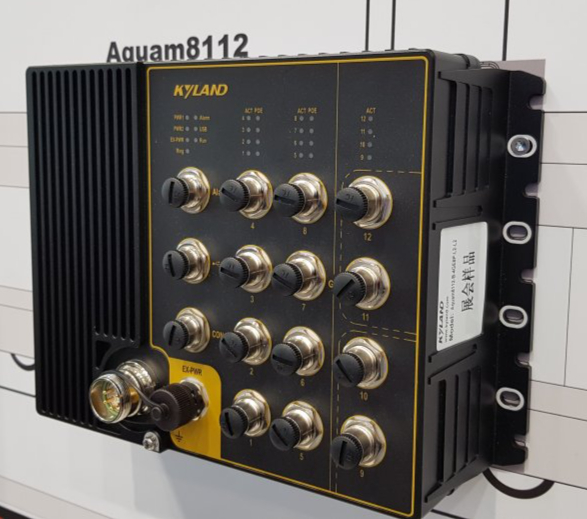 Aquam 8612/8112 industrial switch with 12xM12 PoE ports, EN50155, IP65