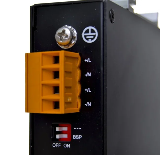 Opal5 průmyslový switch 5x 100M or according to the configuration, FOXON