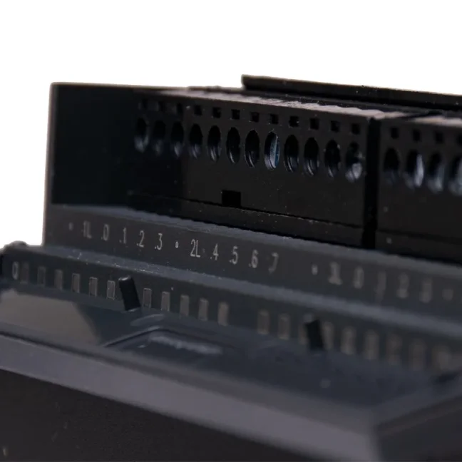 16xDI/16xDO digital relay input and output module DC 24V, EM 223, compatible with 6ES7223-1PL22-0XA0