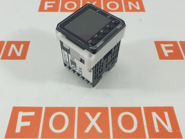 OMRON E5CC-RX3D5M-000
